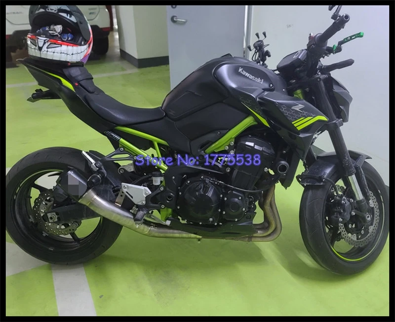 High Quality Titanium Alloy Carbon Fiber Motorcycle Exhaust Muffler Slip-on Link Pipe for Kawasaki Z900 2012-2021 Escape Moto